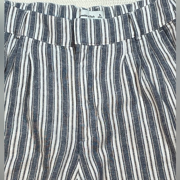Abercrombie & Fitch Ultra High Rise Blue Linen Striped Pants wide leg Small - Picture 4 of 13